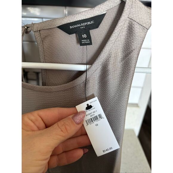 Dress - Picture 6 of 8